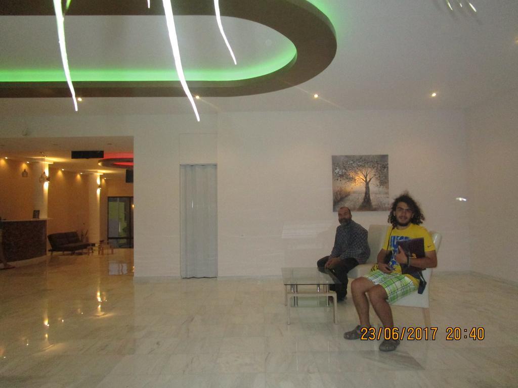 Saint Konstantin Beach Apartments Stegna Buitenkant foto