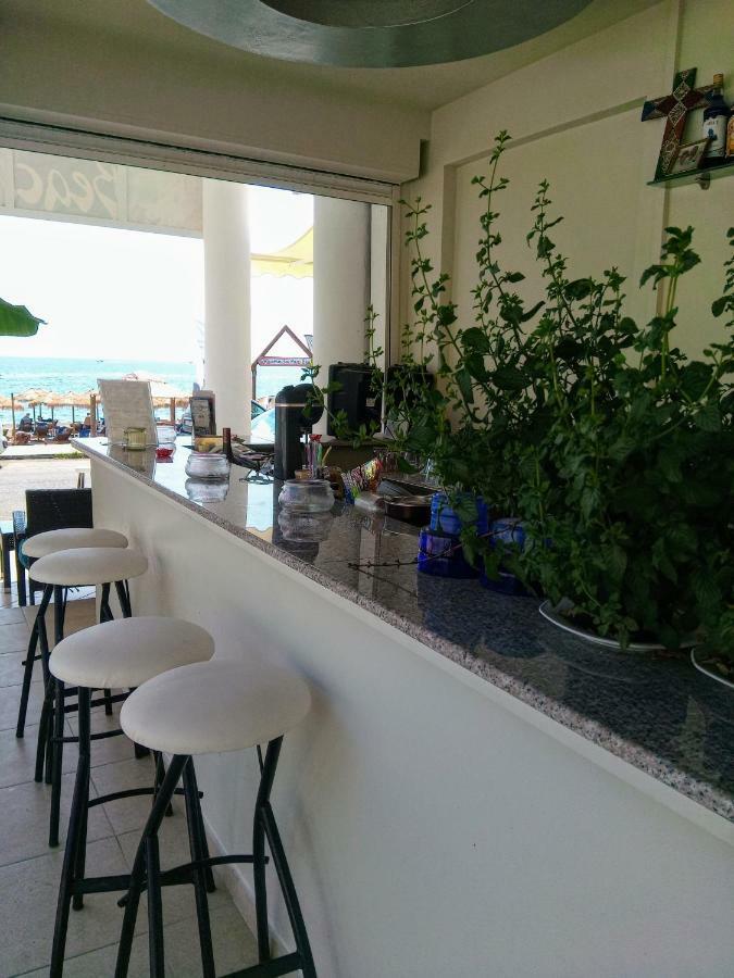 Saint Konstantin Beach Apartments Stegna Buitenkant foto